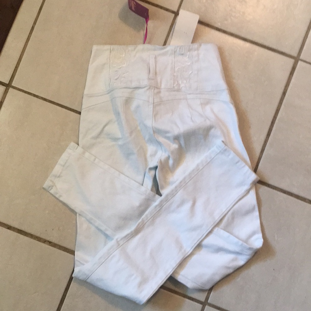 HW WHITE JEANS - Picture 3 of 14